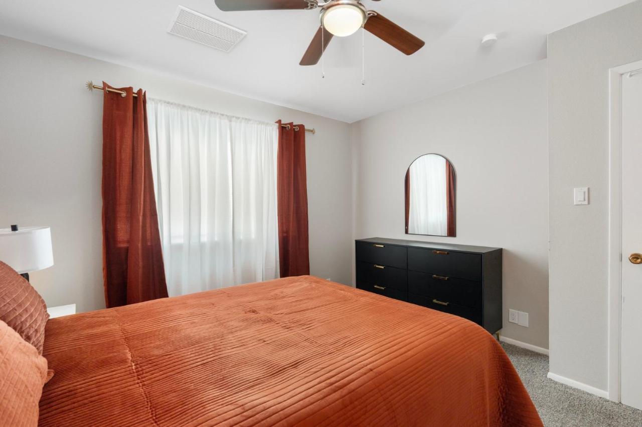 Cozy-Perfect Location-Private Pool-Heat Optional- Spring Training-Gcu Villa ฟีนิกซ์ ภายนอก รูปภาพ